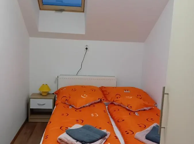 Koetel Utcai Vendeghaz Holiday home *