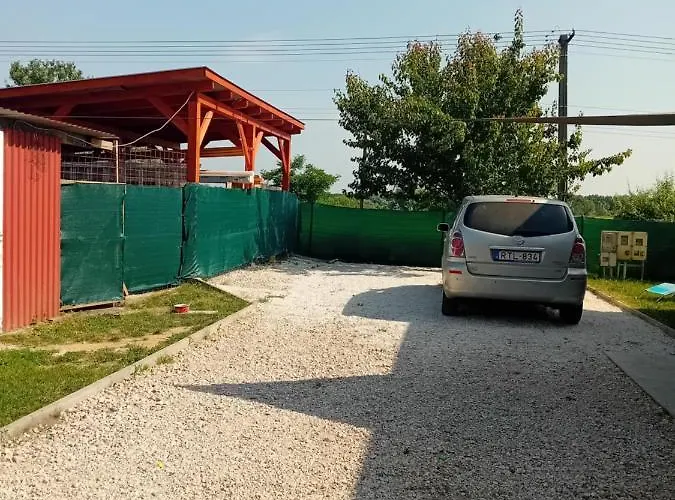 Holiday home Koetel Utcai Vendeghaz