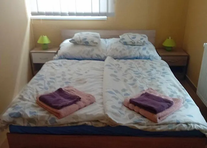 Koetel Utcai Vendeghaz Holiday home *
