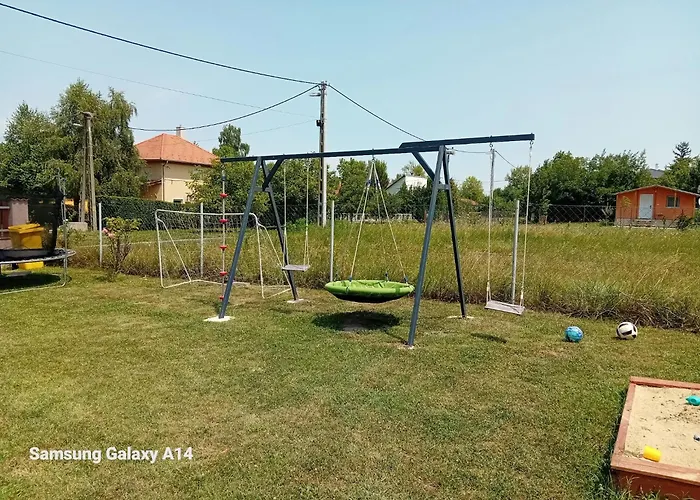 Koetel Utcai Vendeghaz Holiday home Balatonkeresztur