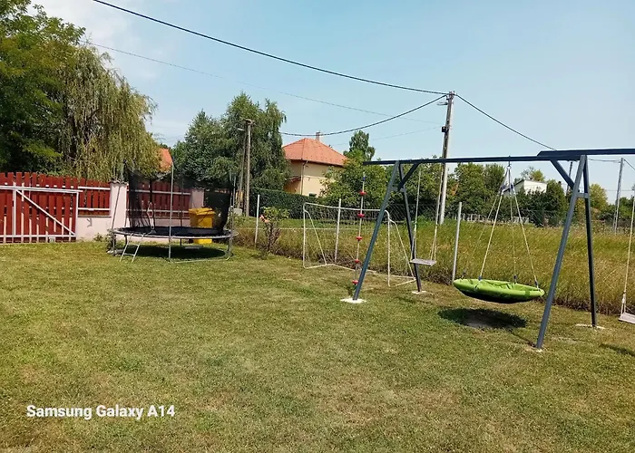 Koetel Utcai Vendeghaz Balatonkeresztur
